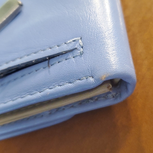 Fossil woman's tri-fold wallet - Picture 7 of 7